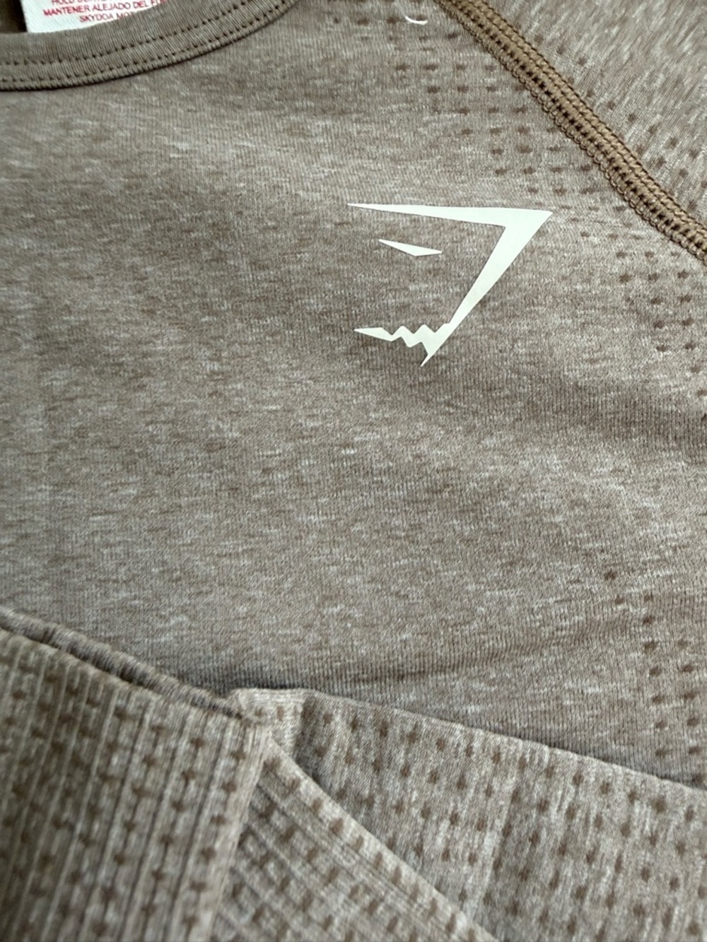 Gymshark Seamless Long Sleeve Crop Top in Taupe Brown - Picture 4 of 8
